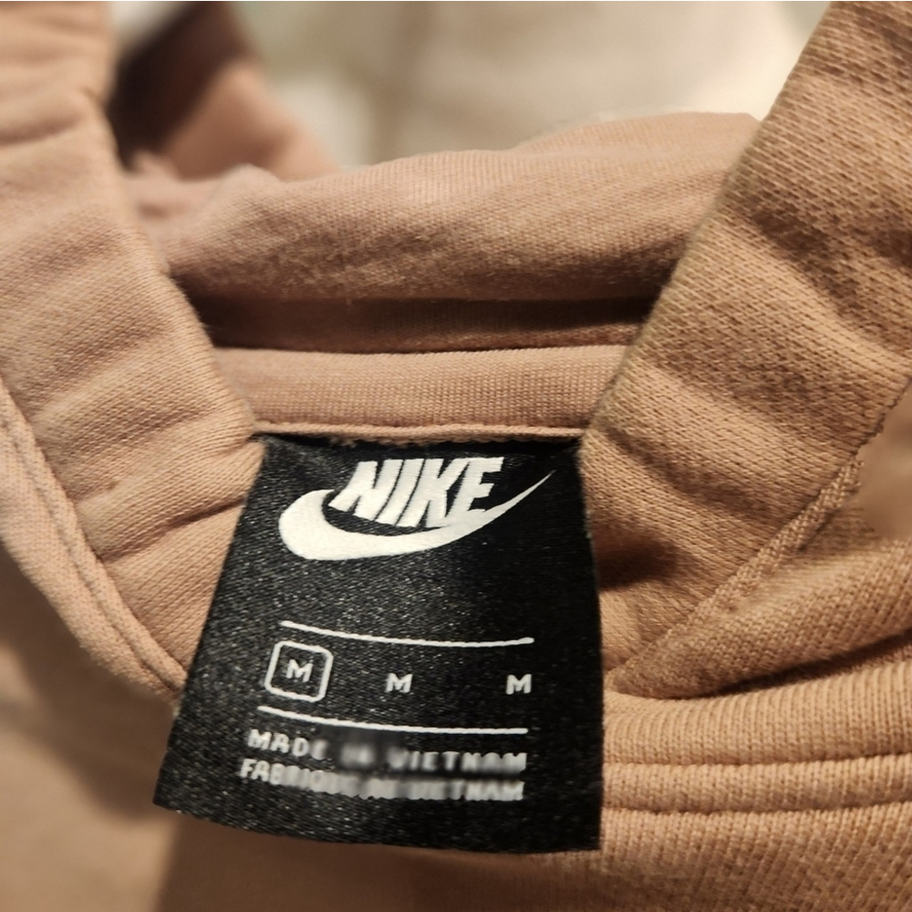 NWOT Nike Hoodie - Picture 3 of 7